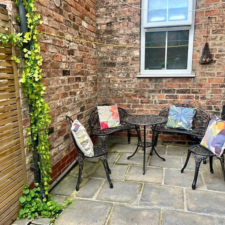Bootham Apartment 32 - Free Parking - Five Minute Walk To York Minster المظهر الخارجي الصورة