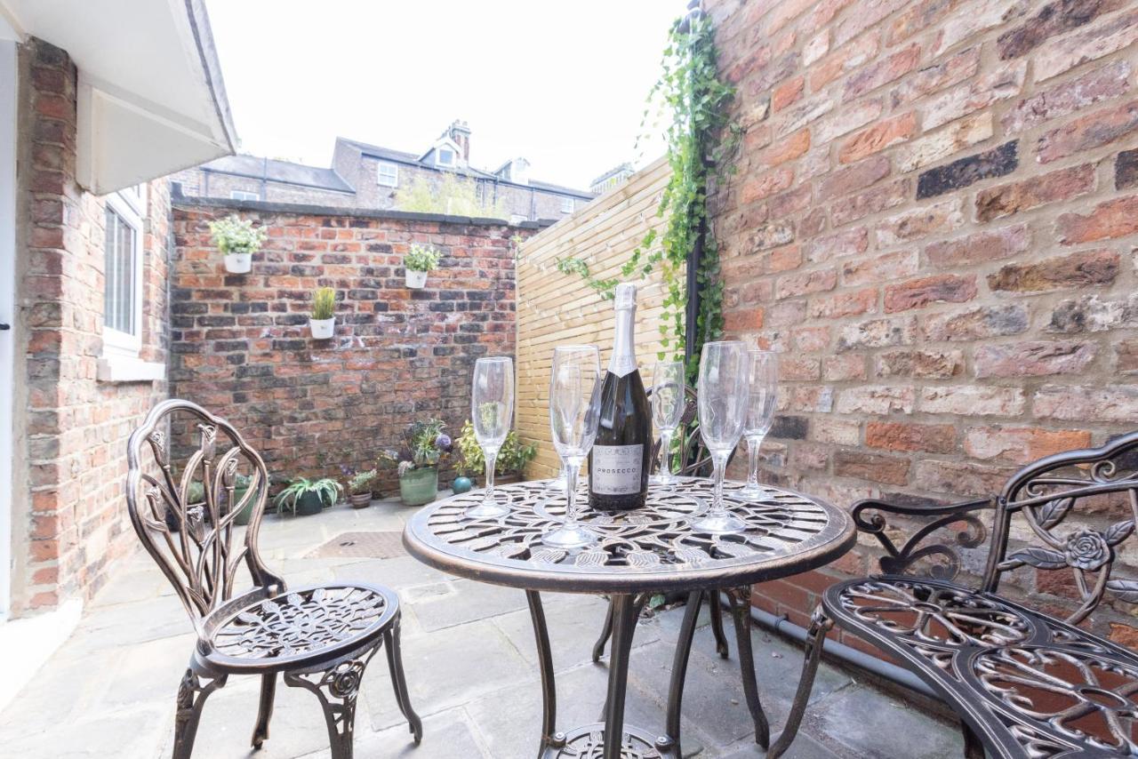 Bootham Apartment 32 - Free Parking - Five Minute Walk To York Minster المظهر الخارجي الصورة